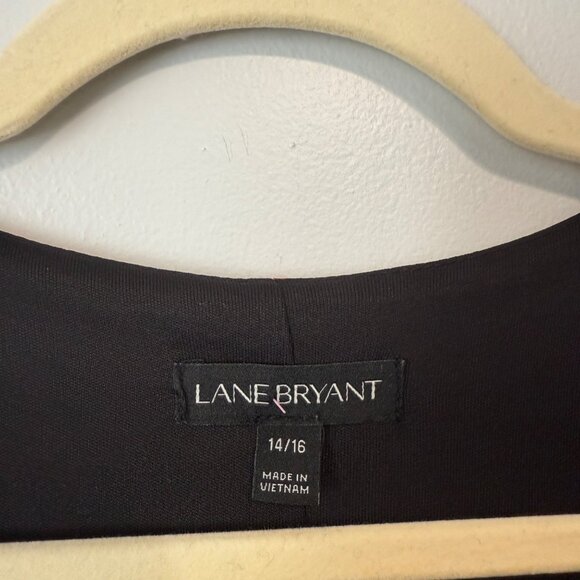 Lane Bryant Women's 14/16 Floral Print Wrap Dress Black & Red - Picture 7 of 8